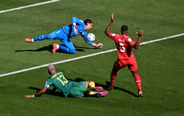 suiza vencio a camerun en un partido clave para quedarse con el primer puesto