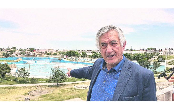 ámbito.com | Distancia. Rodríguez Saá se aleja del acuerdo con el Gobierno nacional.