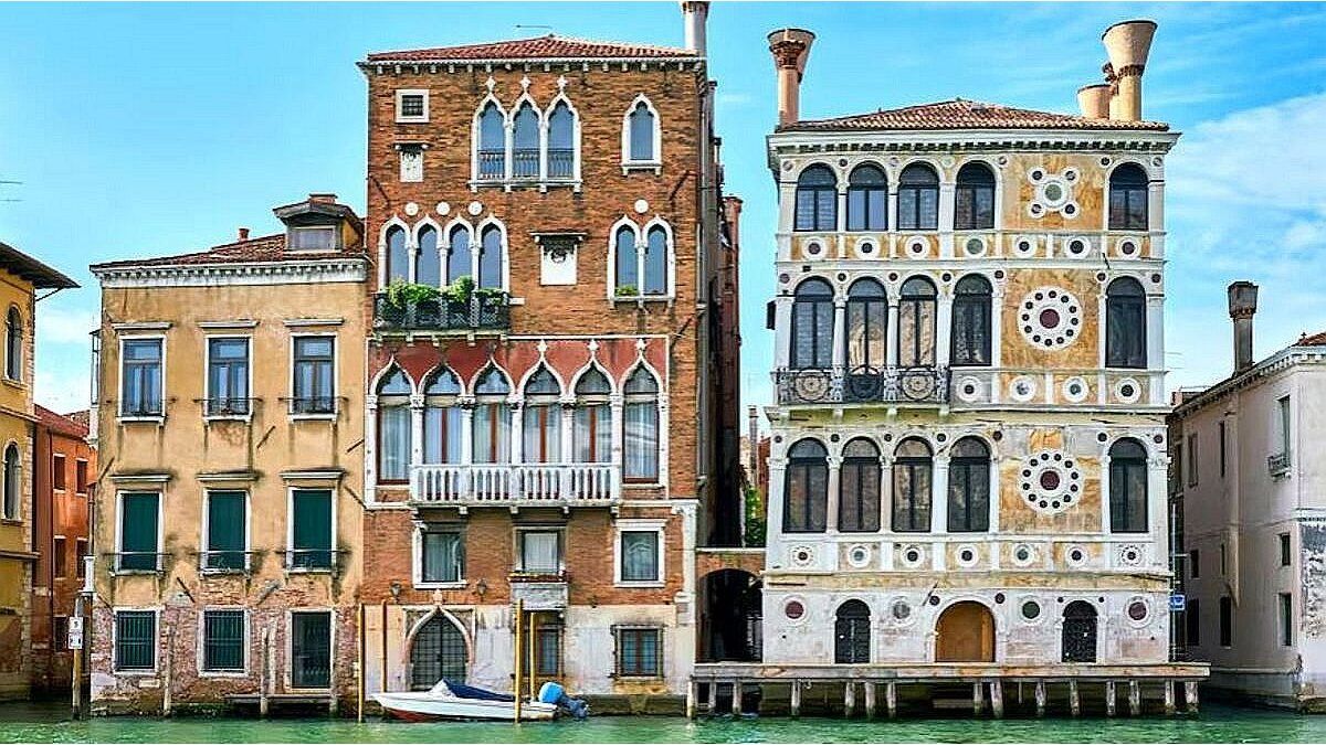 The “cursed” palace in Venice that was the scene of great tragedies was sold