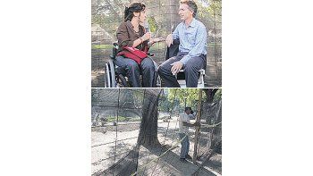 ámbito.com | Mauricio Macri junto a Gabriela Michetti, a quien presentó ayer como candidata a vicejefa de Gobierno porteño en la boleta que encabezará el empresario. Trabajadores del Gobierno de la Ciudad, ayer, en el barrio porteño de San Telmo, cercando la plaza en
