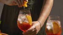 Brindis porteño: cócteles y tapeo en los bares más destacados de Buenos Aires por el Día del Aperitivo.