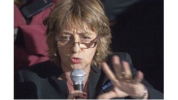 Alejandra Gils Carbó.