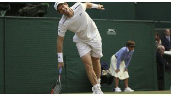 Murray continúa sufriendo por su cadera.