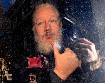 Assange conocerá mañana la decisión de la magistrada de distrito, Vanessa Baraitser, sobre la solicitud de extradición a Estados Unidos por cargos relacionados con la publicación de informes confidenciales militares y diplomáticos.