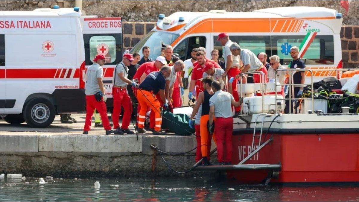 A meteorological phenomenon caused the sinking of the luxury yacht