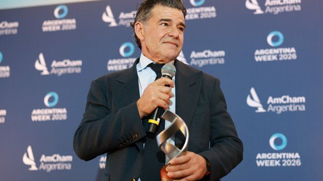 &nbsp;“Este premio cierra un círculo que comenzó cuando tenía 25 años en Estados Unidos, dijo Miguel Galuccio al recibir la distinción de AmCham.