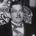 Muere en 1945 Plutarco Elías Calles, presidente entre 1924 y 1928. Muere en 1945 Plutarco Elías Calles, presidente entre 1924 y 1928.