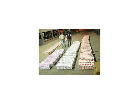 Secuestran más de 40.000 paquetes de cigarrillos adulterados
