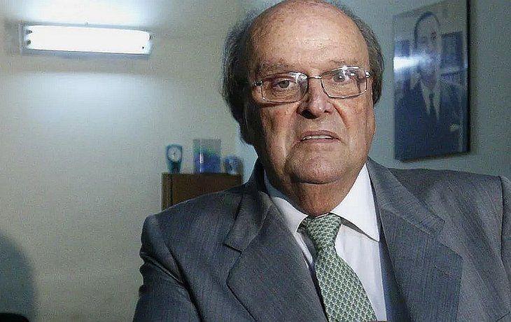 ámbito.com | dE MENDIGUREN.jpg