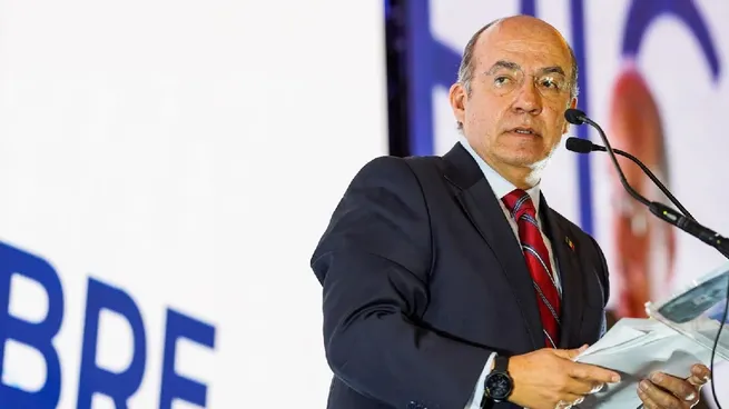 Cómo funcionaba el negocio de corbatas del hijo de Felipe Calderón y qué rol cumplía Carlos Slim Helú
