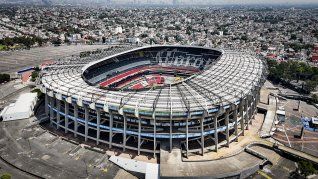 En la CDMX es inaugurado el Estadio Azteca en 1966, obra arquitectónica de Pedro Ramírez Vázquez.