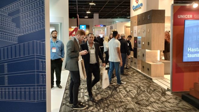 Gran asistencia en la exposición que se realiza en el hotel Hilton en Puerto Madero