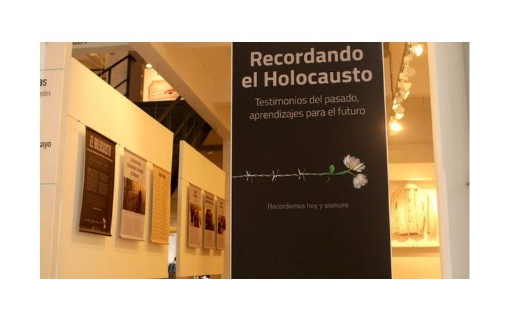 El Conti inauguró una muestra sobre el Holocausto