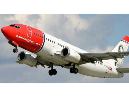 Las empresas que pretenden ingresar al mercado aerocomercial son Andes Líneas Aéreas, American Jet, Alas del Sur, Avian Líneas Aéreas y FB Líneas Aéreas, conocida como FlyBondi, que pidieron operar rutas de cabotaje e internacionales
