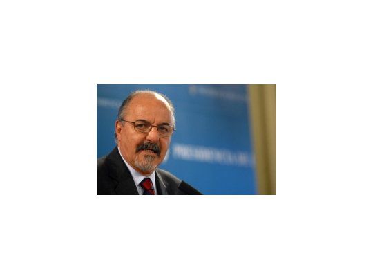 Carlos Tomada