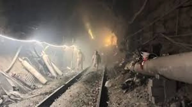 Según versiones preliminares, el temblor habría sido consecuencia de trabajos de perforación en la división subterránea del yacimiento, ubicado a 120 km al sur de Santiago.