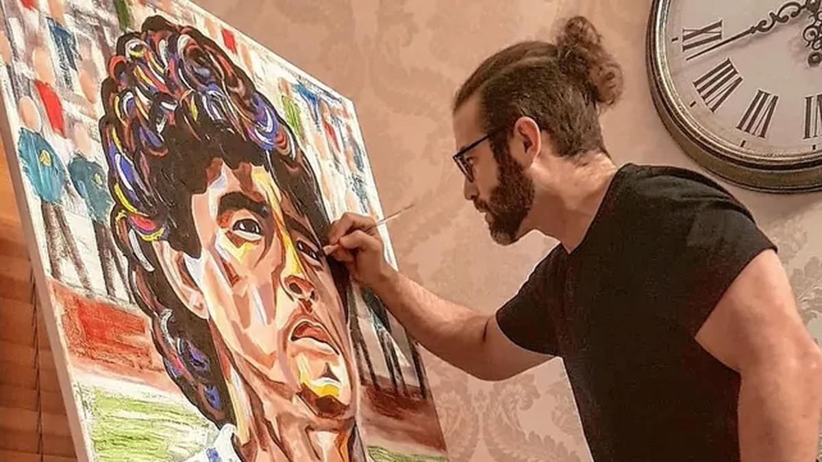 He was a promise of the Argentine National Team, played in Europe and now dedicates himself to painting