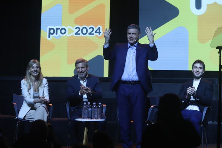 Rogelio Frigerio, Jorge Macri e Ignacio Torres, mandatarios del PRO. Rogelio Frigerio, Jorge Macri e Ignacio Torres, mandatarios del PRO.