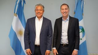 Santilli y una nueva reunión con un líder provincial. Santilli y una nueva reunión con un líder provincial.