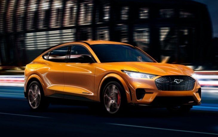 ford preve que 40% de sus ventas en 2030 seran autos electricos
