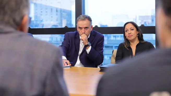 Yamandú Orsi concretó la reunión con el grupo empresario floridense.
