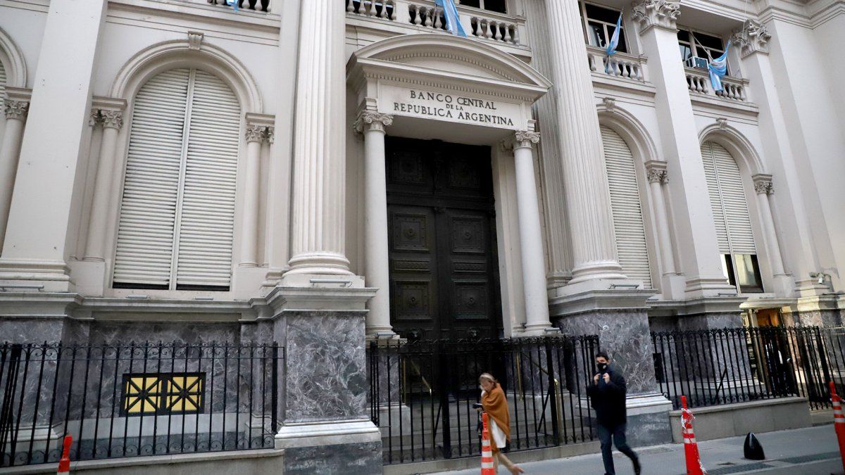 El Banco Central de la República Argentina. 