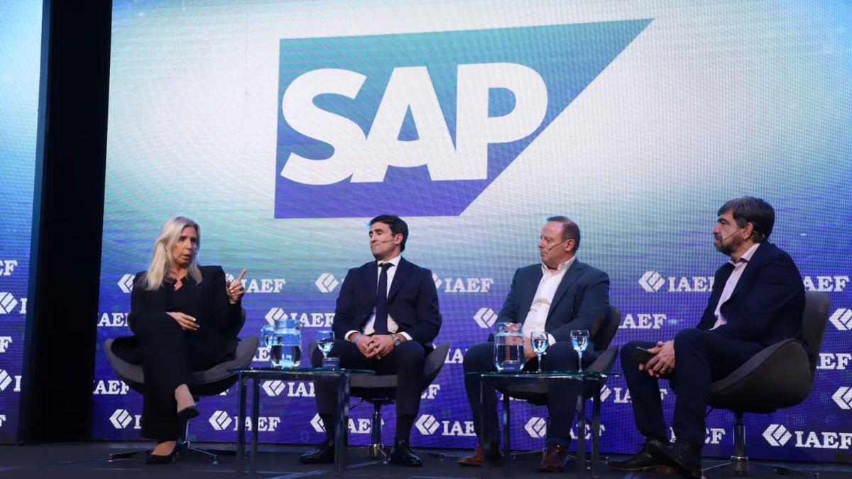 CEO de empresas argentinas piden reforma impositiva urgente