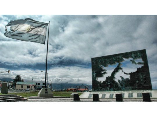 Desde distintos sectores salieron a repudiaron los ejercicios británicos en Malvinas.