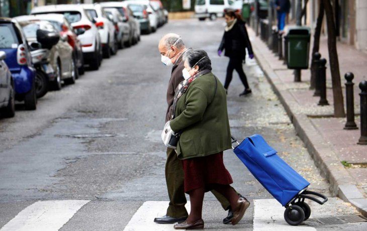 Los mayores de 70 a&ntilde;os fueron el sector m&aacute;s golpeado por el coronavirus en Espa&ntilde;a.