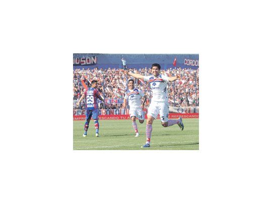 Diego Castaño, uno de los estandartes del Tigre subcampeón del torneo pasado, se pierde lo que resta del torneo por una rotura de meniscos. Reaparece el año que viene.