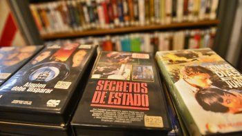 vhs: de tecnologia descartada a objeto de culto nostalgico que aumento su circulacion en pandemia