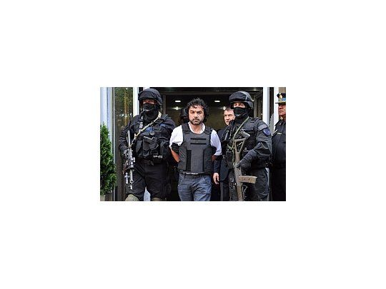 López Londoño fue trasladado bajo un fuerte operativo de seguridad.