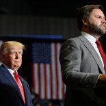 Trump envió a sus hombres de confianza a Pakistán para retomar el diálogo con Irán. Trump envió a sus hombres de confianza a Pakistán para retomar el diálogo con Irán.