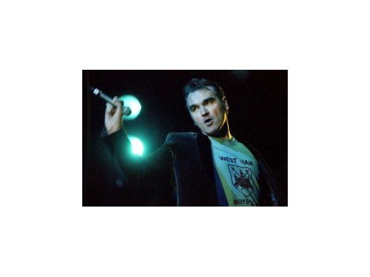 El músico británico debió suspender sus conciertos.