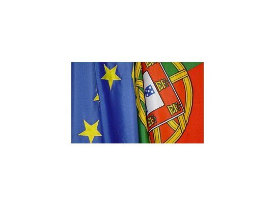 Portugal es considerada por muchos inversores como el próximo país de la zona euro que tendría que pedir un rescate