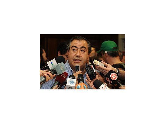 El titular del sindicato de Sanidad, Héctor Daer, dio una conferencia de prensa al término del Comité Central Confederal de los antimoyanistas.