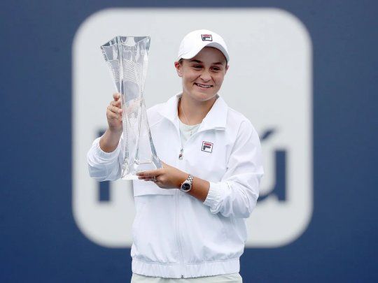 Barty conquistó su segundo título en Miami, el 10° de su carrera.