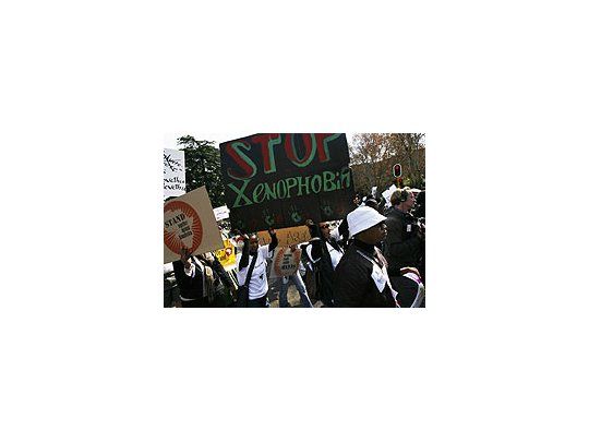 Miles de personas marcharon contra la ola de violencia xenófaba en Sudáfrica