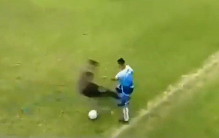 Una patada descalificadora desató una batalla campal en el ascenso