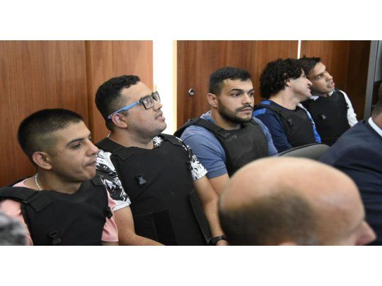 Con fuerte operativo de seguridad, arrancó juicio a la banda narco Los Monos y a 13 policías