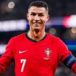 Cristiano Ronaldo cumple 41 años en medio de polémicas y cerca de los mil goles Cristiano Ronaldo cumple 41 años en medio de polémicas y cerca de los mil goles