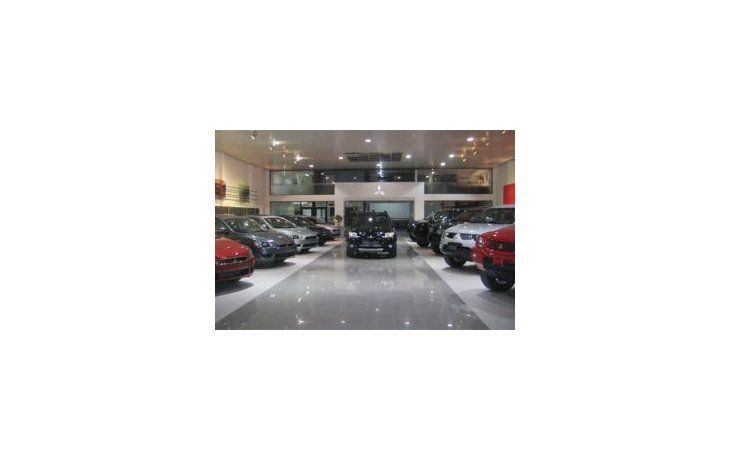 Continúa la desaceleración en la caída de venta de autos 0 km
