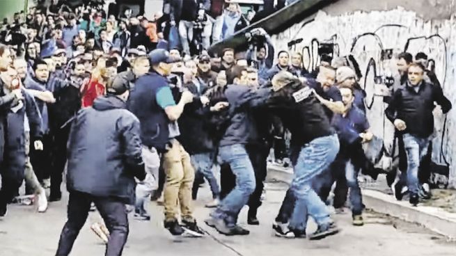 foco. A una semana del crimen del colectivero Daniel Barrientos y de la agresión sufrida por el ministro Sergio Berni en una protesta de choferes, hoy Axel Kicillof avanzará con los empresarios en medidas de seguridad.