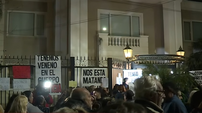 El cirujano Anibal Lotocki está acusado de diversos casos de mala praxis, y tiene cuatro víctimas mortales en su haber.