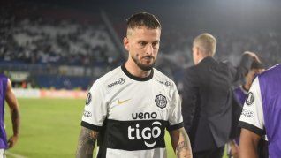 Tras jugar 12 partidos, Darío Benedetto rescindirá contrato con Olimpia de Paraguay