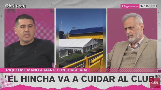 Juan Román Riquelme con Jorge Rial, en una entrevista para Argenzuela esta tarde.