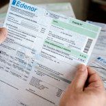 El ENRE oficializó un incremento promedio del 3,5% en las facturas de Edenor y Edesur desde el 1° de noviembre. El ENRE oficializó un incremento promedio del 3,5% en las facturas de Edenor y Edesur desde el 1° de noviembre.