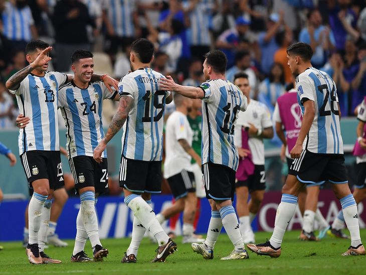 Argentina depende de sí misma para clasificar primera a octavos.