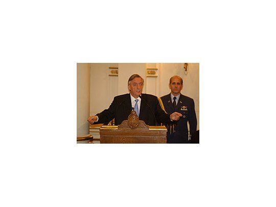 El Presidente en un acto en Casa de Gobierno.