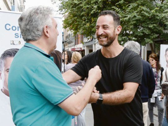 acción. Sukerman (PJ), dispuesto a vencer al socialismo de Rosario.
